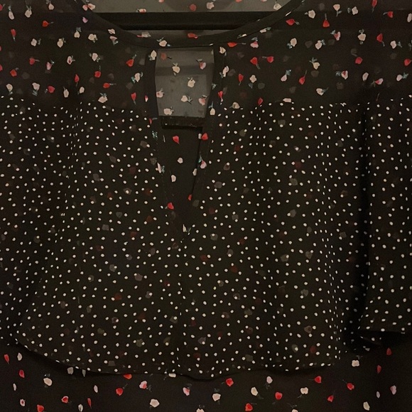 ❤️2/$15 or 3/$21❤️ LC Lauren Conrad Floral Flouncy Pheasant Top, Size Small - Picture 6 of 11